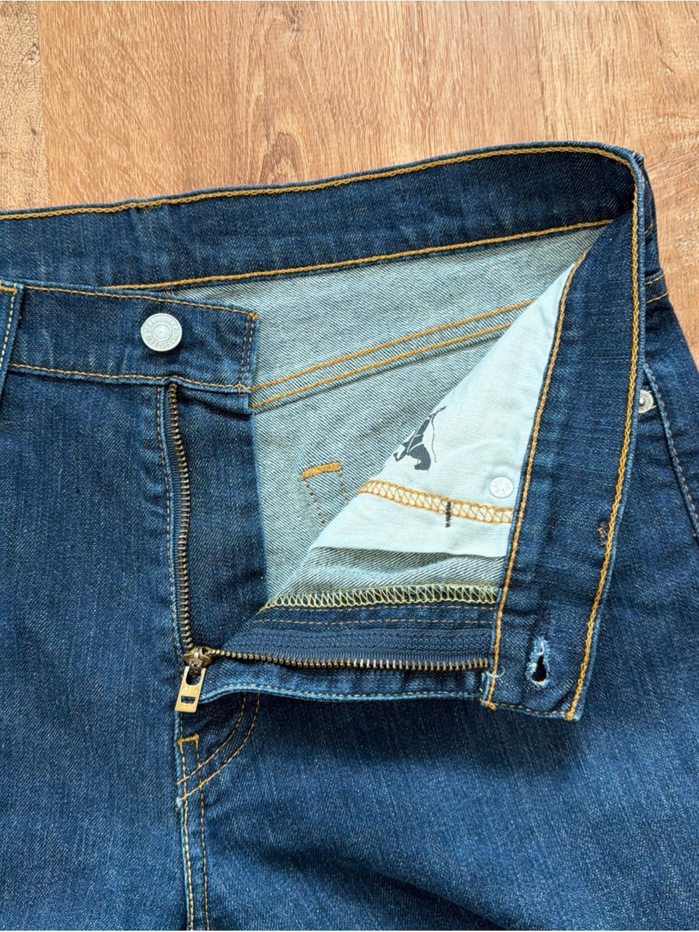 Levi's 513 Jeans Mens 32x32 Blue Straight Dark Was Denim Stretch Pants Casual - Picture 6 of 12